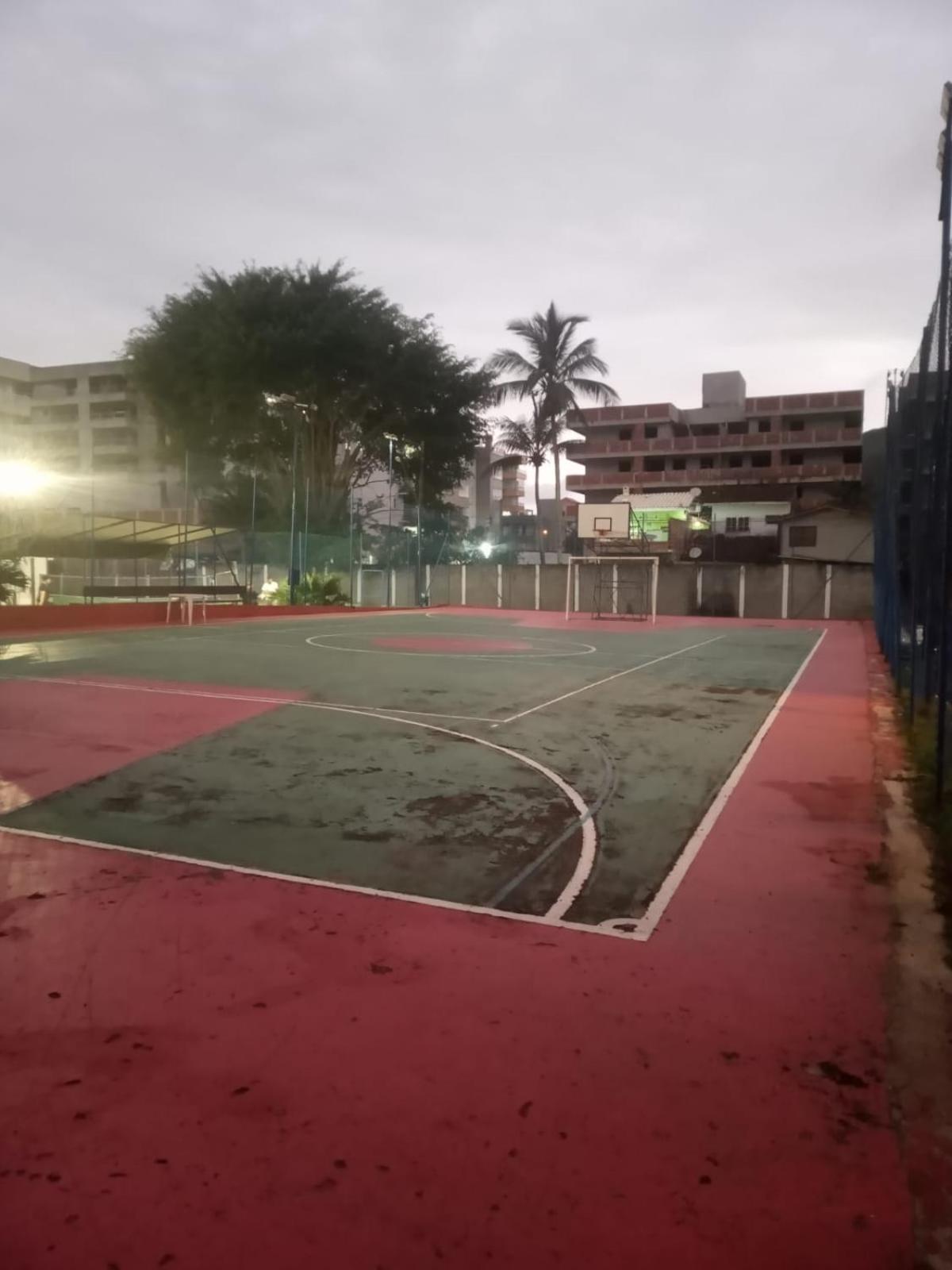 Ap Refugio Do Pirata Wembley Tenis Toninhas Убатуба Екстериор снимка